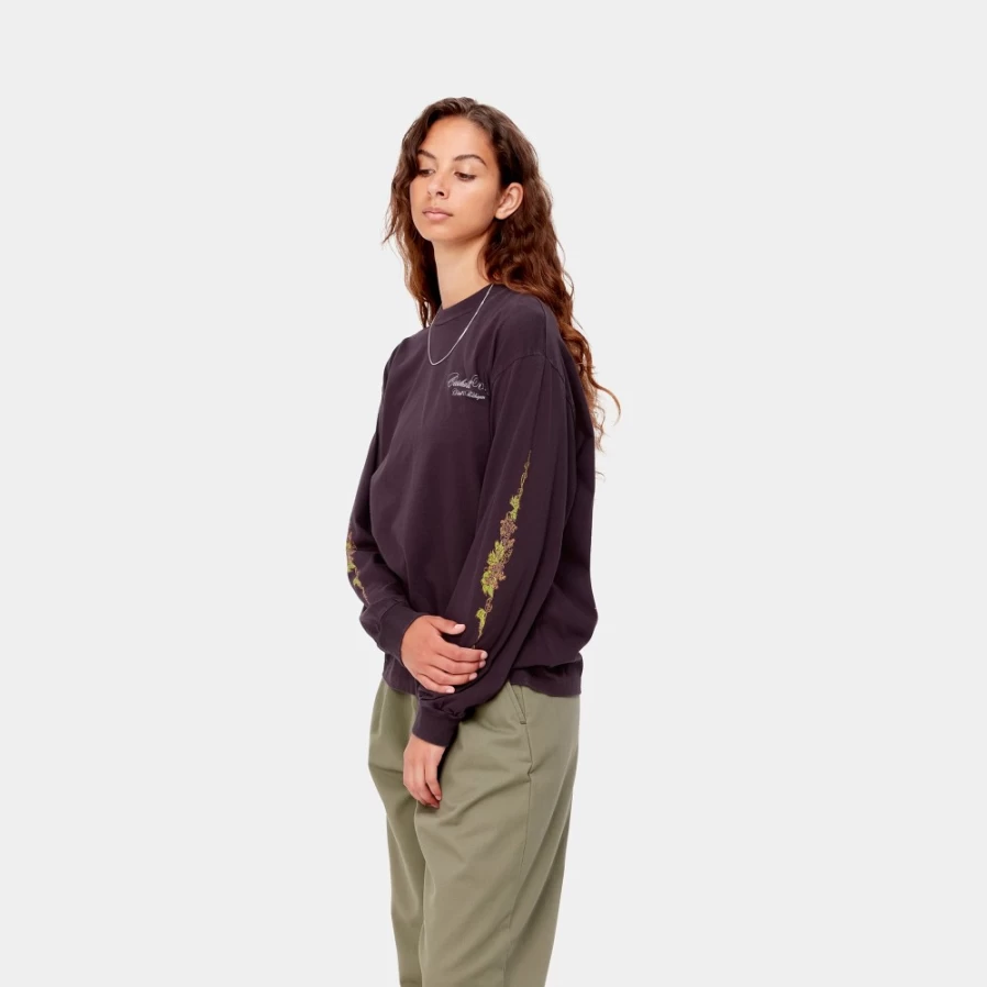 Carhartt WIP Women's Long Sleeve Vino T-Shirt in Dark Plum